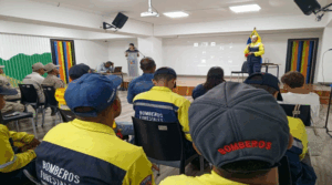Voluntarios se integran a la defensa contra incendios forestales