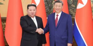 Xi Jinping recibe a Kim Jong-un, elevado a líder global