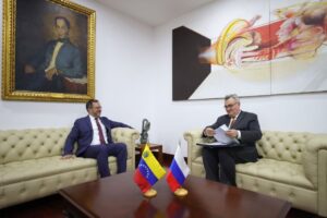 Yván Gil sostuvo reunión con Sergey Mélik para suplicar apoyo de Rusia contra operativos de EEUU | lapatilla.com