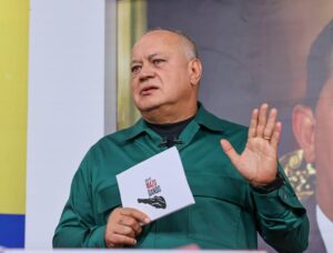 dijo que un estadounidense llegó deportado a Venezuela
