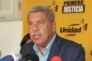exalcalde de Barinas José Luis Machín y tres dirigentes de PJ