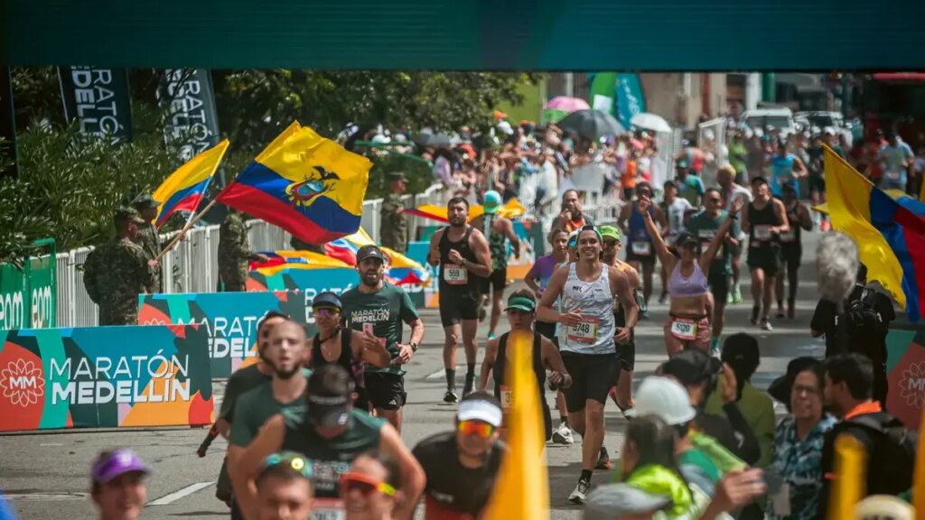 protagonismo colombiano en la prueba reina de competición que posiciona a la capital antioqueña como referente del atletismo