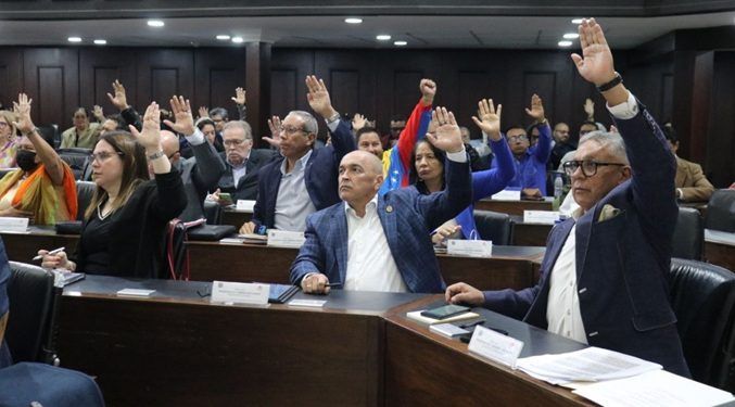 AN aprueba 15 artículos del Proyecto de Ley de Comandos