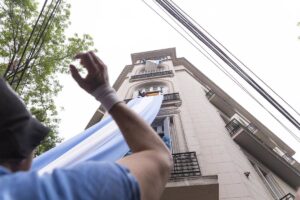 Abren las urnas para unas cruciales elecciones legislativas en Argentina | europapress.es