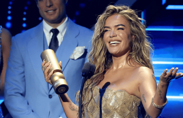 Bad Bunny, Karol G y Fuerza Regida dominan los Premios Billboard de la Música Latina 2025