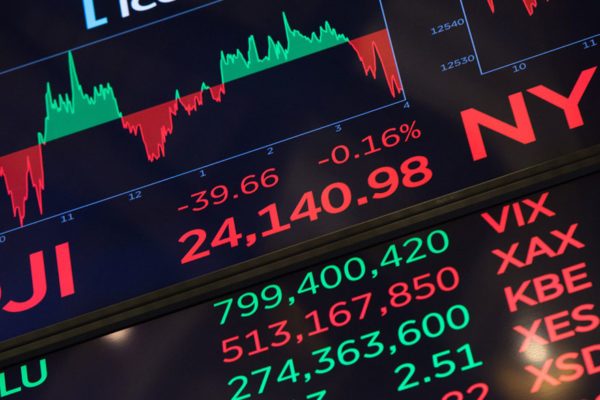 Bolsa argentina sube 20% en la apertura tras victoria electoral de Milei