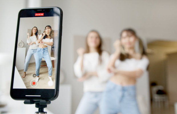 Brasil abre la «fábrica» para influencers y creadores de contenido