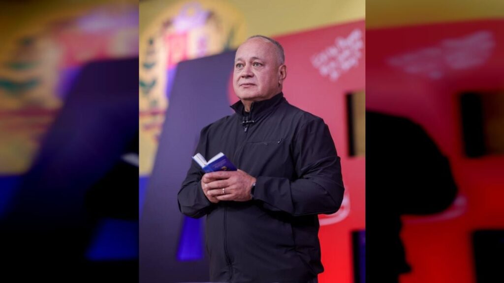 Cabello: Quien promueva la invasión no necesita que nadie le quite la nacionalidad, ya está renunciando
