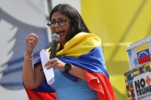 Delcy Rodríguez denuncia la captura de mercenarios