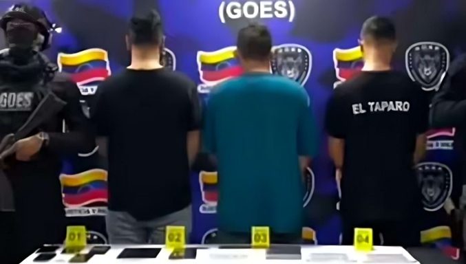 Detienen a dos sujetos señalados de manipular el precio del dólar