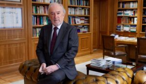 Director de la RAE: El lenguaje vulgar debería quedar fuera del ámbito de la política