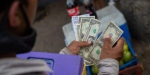 Dólar oficial se cotizará en 218,17 bolívares este 28 de octubre