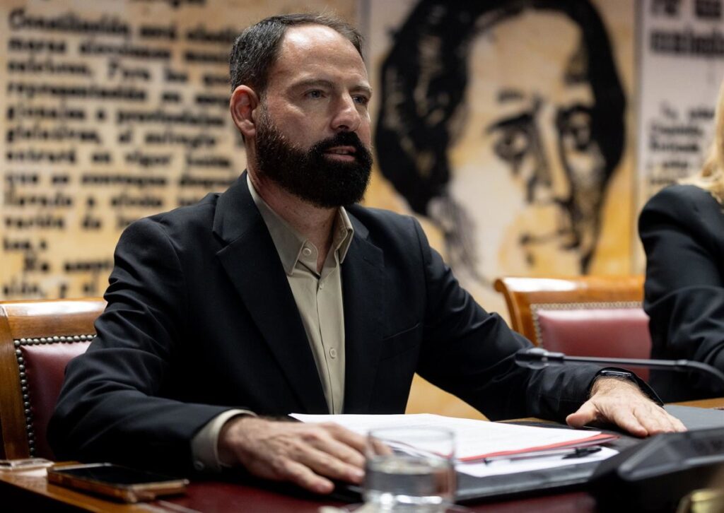 El Supremo interroga este miércoles al exgerente del PSOE y la trabajadora que daba los sobres a Koldo y Ábalos
