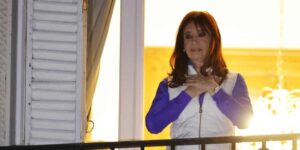 El kirchnerismo agrava su crisis tras el duro varapalo electoral