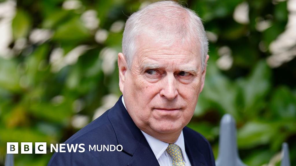 El rey Carlos le quita el título de príncipe a su hermano Andrés, que tiene que abandonar su mansión de Windsor