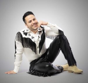 El venezolano Alfonso Terán presenta el disco “Latin Music Country”