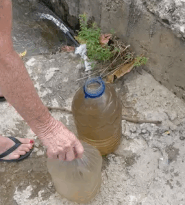 En Mare claman por agua