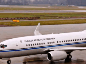 España niega combustible al avión presidencial de Petro por ‘Lista Clinton’ | Gobierno | Economía