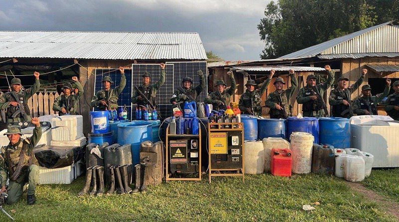Fanb desmanteló tres campamentos del narcotráfico, dice comandante del CeoFanb