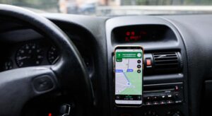 Google Maps añade un nuevo botón con IA para ayudarte a encontrar tu camino mucho más rápido