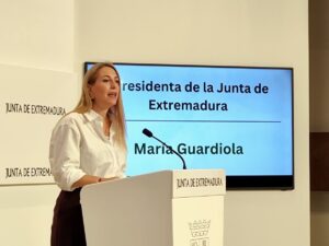 Guardiola adelanta las elecciones autonómicas en Extremadura para el próximo 21 de diciembre | europapress.es