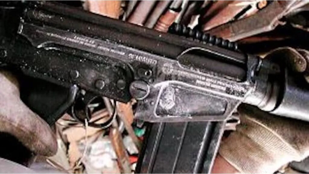 Hallaron un FAL argentino entre el armamento del Comando Vermelho de Brasil