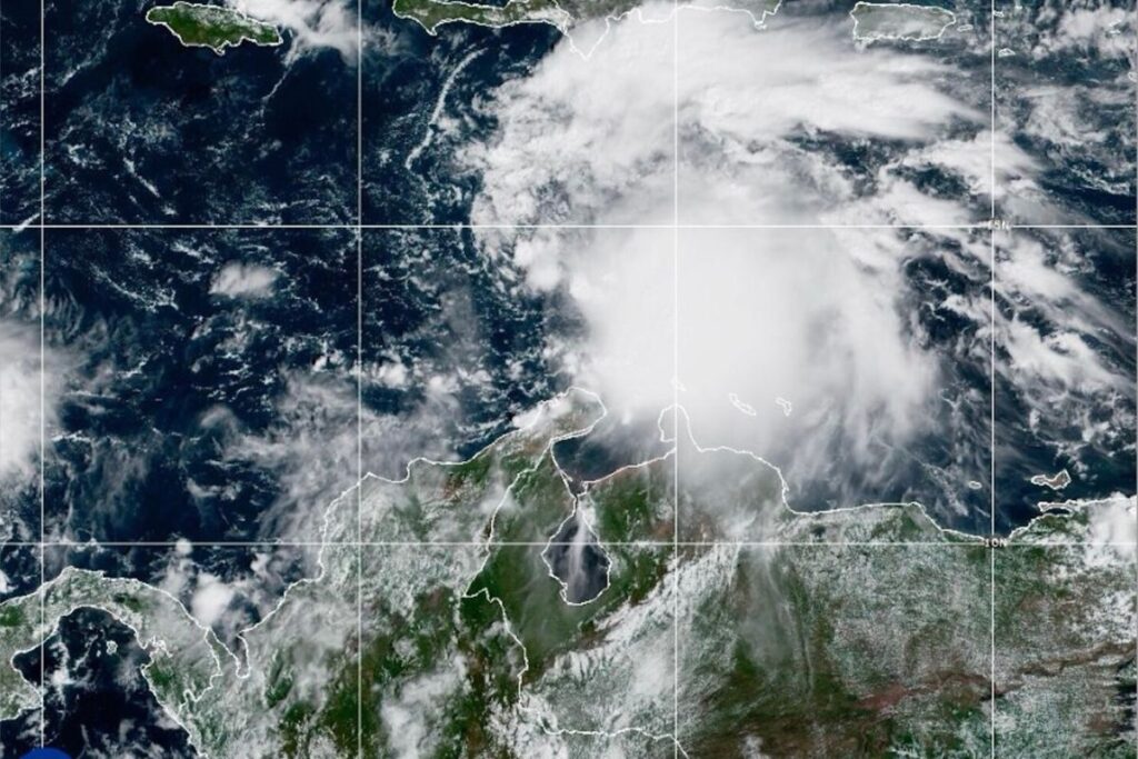 Inameh descarta amenaza directa para Venezuela de la Tormenta Melissa