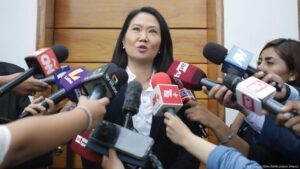 Keiko Fujimori anuncia cuarta candidatura presidencial – DW – 31/10/2025