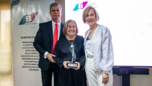 La Asociación Bancaria de Venezuela abre convocatoria para postulaciones al Premio Laury de Cracco 2026