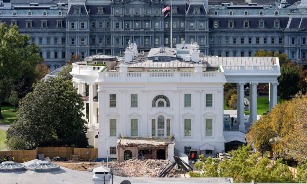 La remodelación de la Casa Blanca de Trump continúa con el Baño Lincoln - AlbertoNews