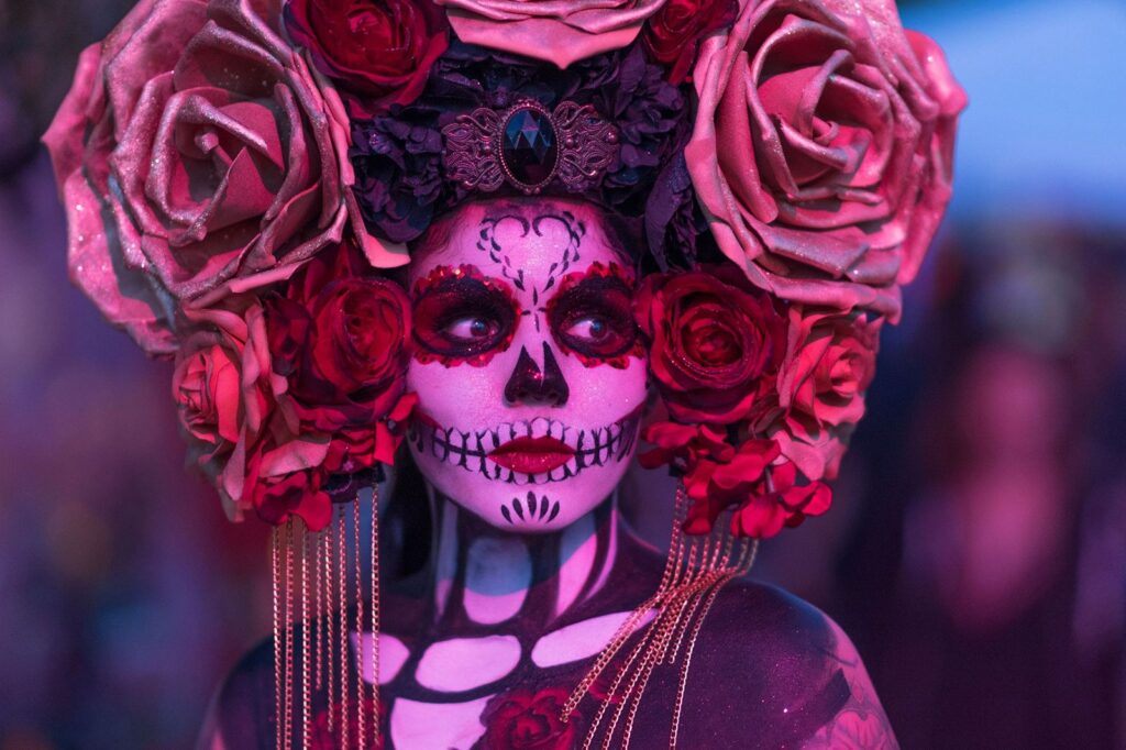 La tradición del Día de Muertos que se burla de la muerte: así nacieron las calaveras literarias mexicanas | National Geographic