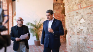 Maduro ratifica suspensión de acuerdos energéticos con Trinidad y Tobago