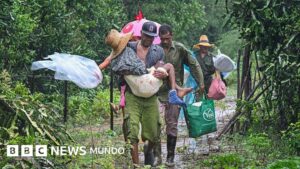 Melissa se dirige a Cuba como huracán de categoría 3 tras dejar una estela de devastación en Jamaica