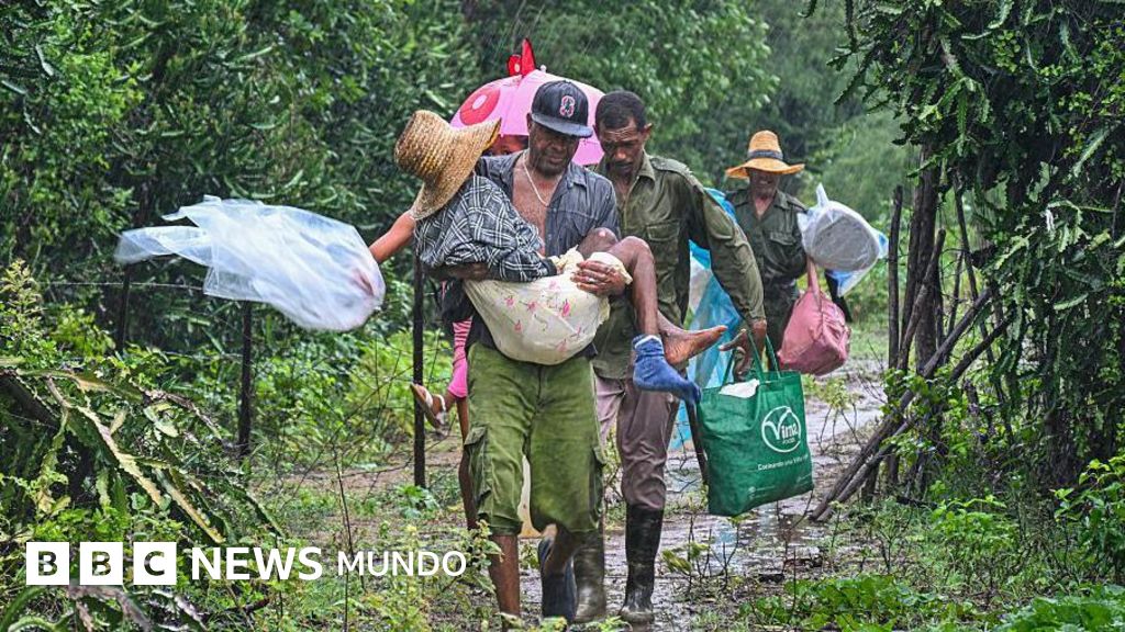 Melissa se dirige a Cuba como huracán de categoría 3 tras dejar una estela de devastación en Jamaica