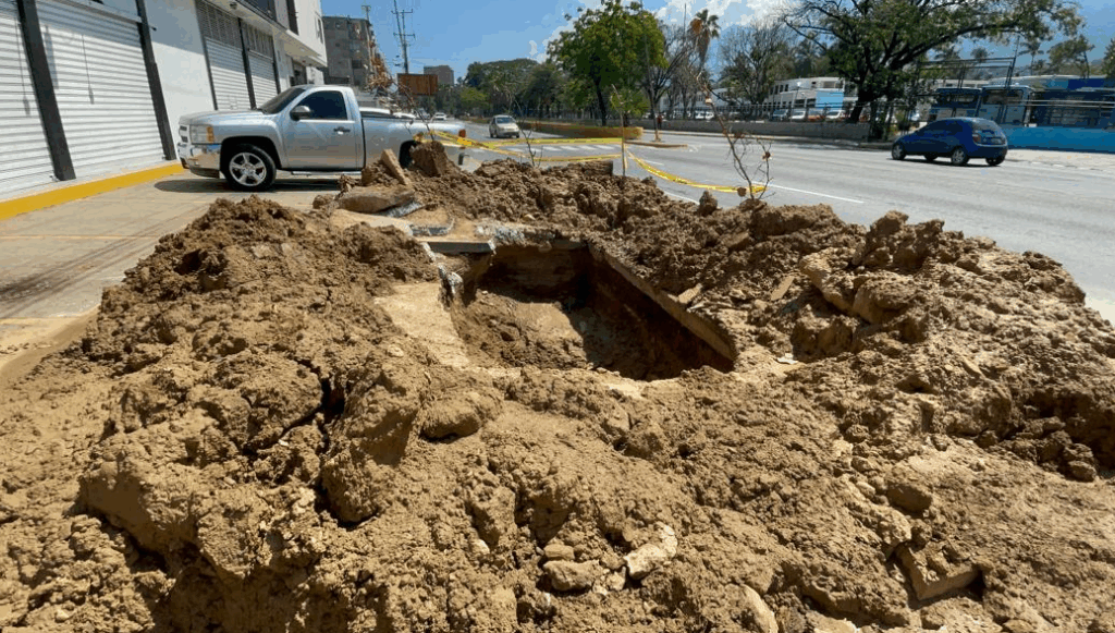 Nueva avería en la avenida El Ejército en apenas un mes