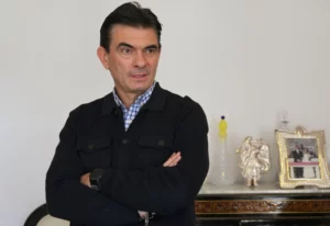 Nuevo presidente de Bolivia dice que se pondrá «al lado de la democracia» y Maduro representa lo opuesto