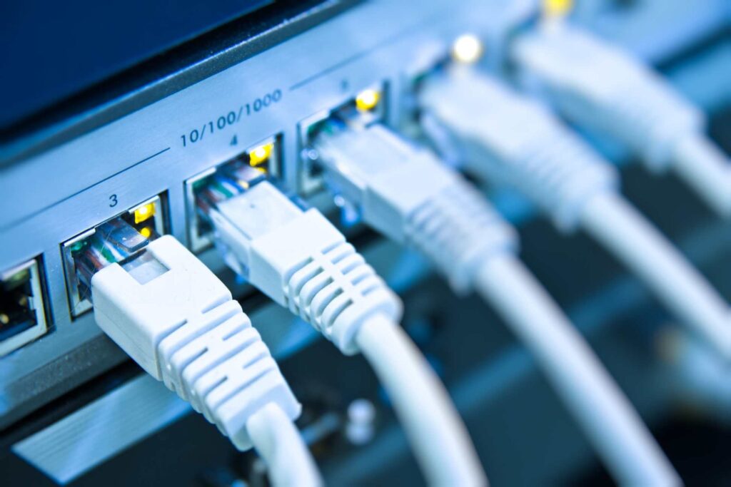 Operadoras y proveedores se unen para llevar Internet a zonas incomunicadas del país - AlbertoNews