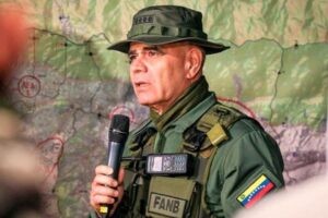Padrino afirma que despliegue militar de EEUU cada día se acerca más a costas venezolanas