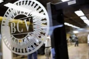 Precio vigente del dólar oficial será de Bs.223,65 en la última jornada de octubre tras subir 0,86%