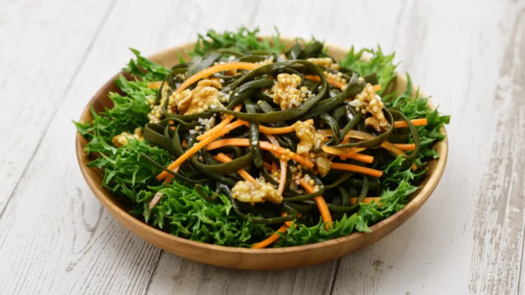 Qué son los espaguetis de mar, una alternativa a la pasta tradicional cargada de nutrientes y beneficios para la salud