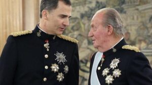 REY JUAN CARLOS | Las frases más explosivas del rey Juan Carlos: la «insensibilidad» de Felipe VI, el desprecio a Letizia y el «error grave» de Corinna | elperiodico.com