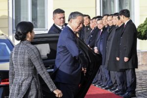 Reino Unido acuerda con Vietnam acelerar la deportación de sus migrantes ilegales: ¿De qué se trata?
