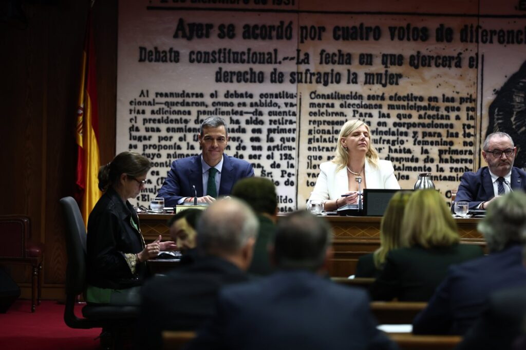 Sánchez choca con el presidente de la 'comisión Koldo' del Senado: "Esto es un circo"