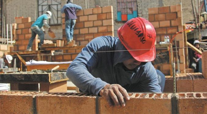 Sector privado desarrolla más de 37% de las construcciones en el país
