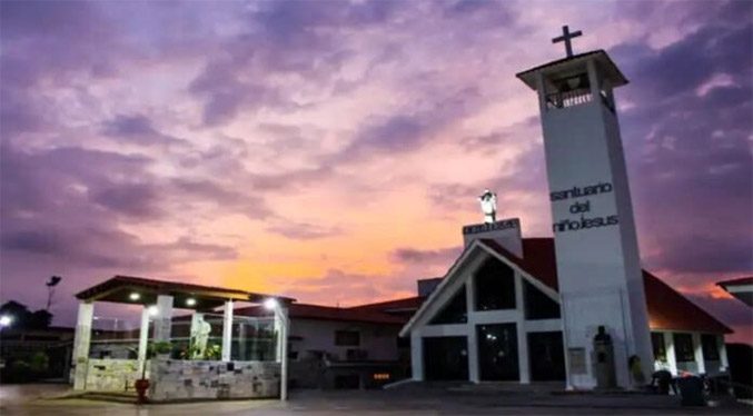Sector turismo registra aumento de viajes tras las canonizaciones