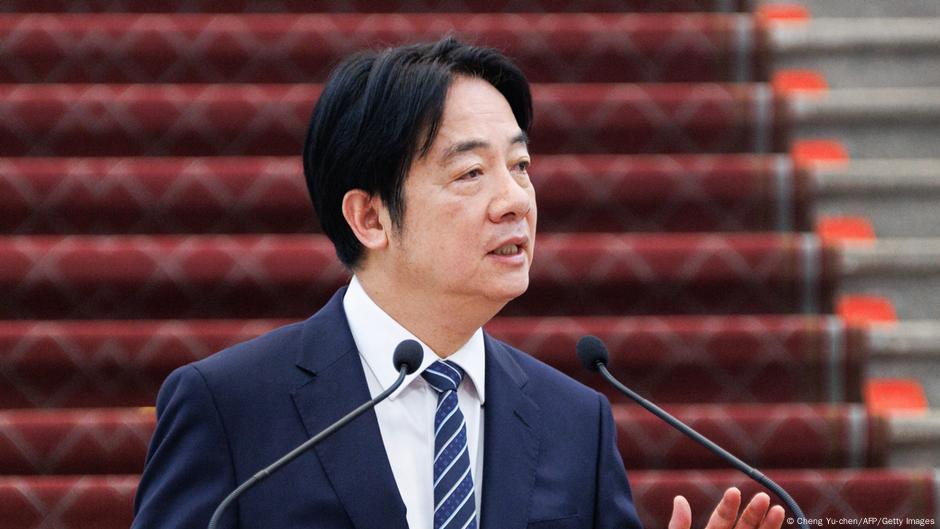 Taiwán rechaza propuesta china de "un país, dos sistemas" – DW – 31/10/2025