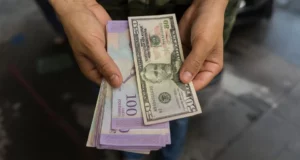 Tasa de Cambio BCV 27 de octubre de 2025: 216,3714 Bs/USD (+0,9106%)