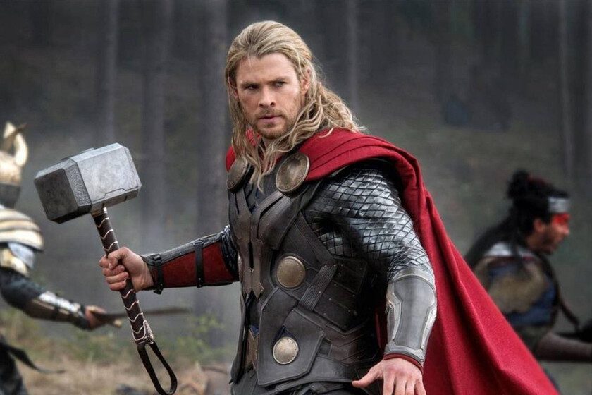 Thor mató al padre de su amigo y el bribón se quedó callado cuando se enteró. O quizás ni se acordase