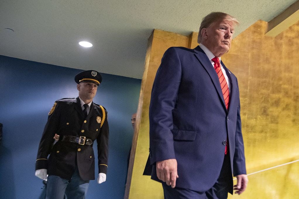Trump autoriza “operaciones encubiertas” de la CIA en Venezuela