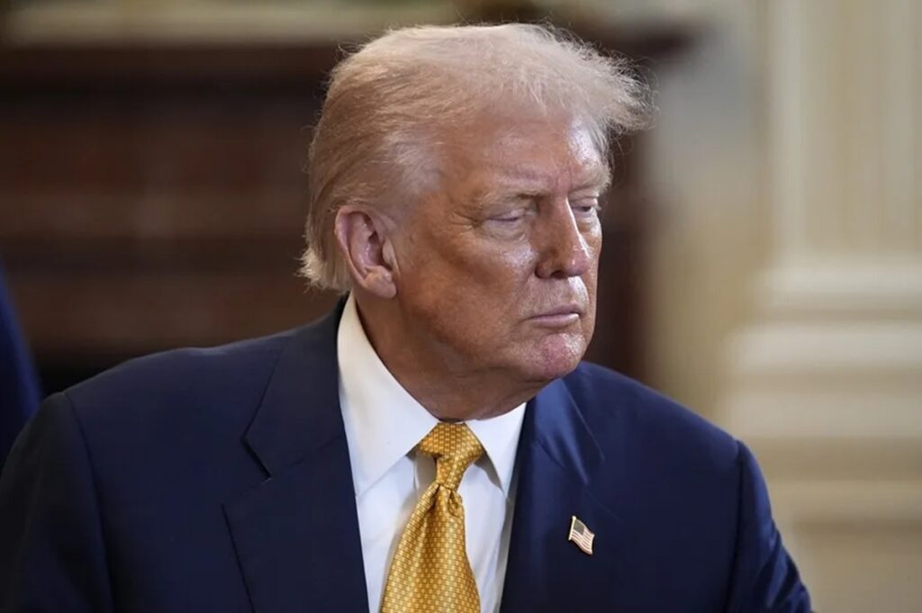 Trump contempla ataques al narcotráfico en Venezuela